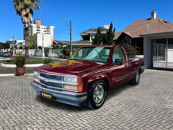 CHEVROLET SILVERADO 4.2 DLX 4X2 CS 18V TURBO INTERCOOLER DIESEL 2P MANUAL CHEVROLET SILVERADO 4.2 DLX 4X2 CS 18V TURBO INTERCOOLER DIESEL 2P MANUAL